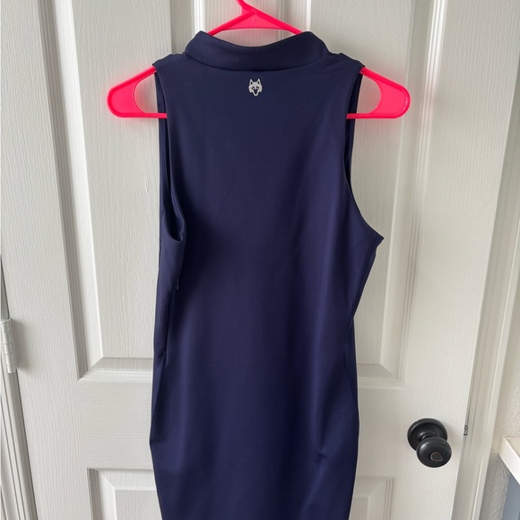 Women’s Greyson Dress - Picture 5 of 7